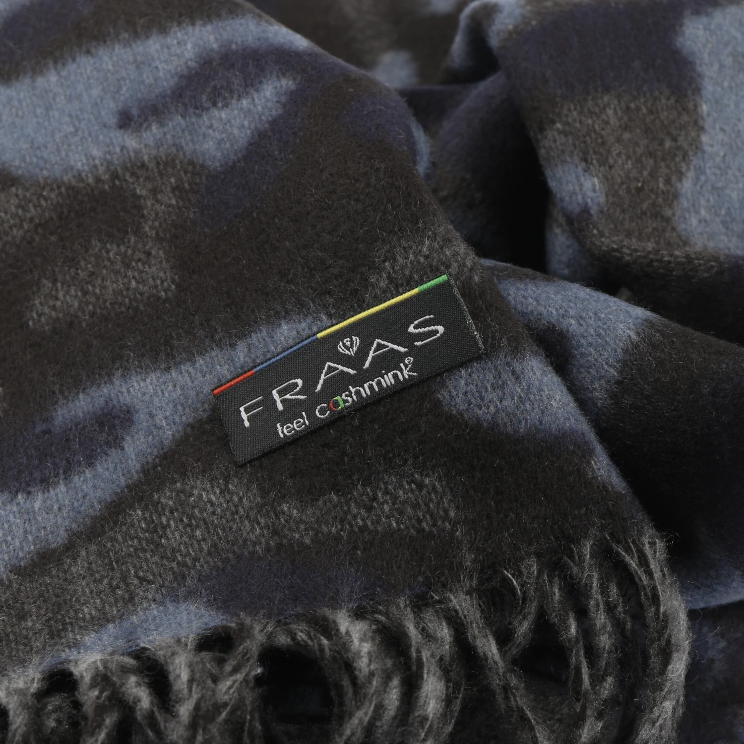 Camouflage Cashmink Schal By Fraas 2 Camouflage Cashmink Schal By Fraas – Bild 2