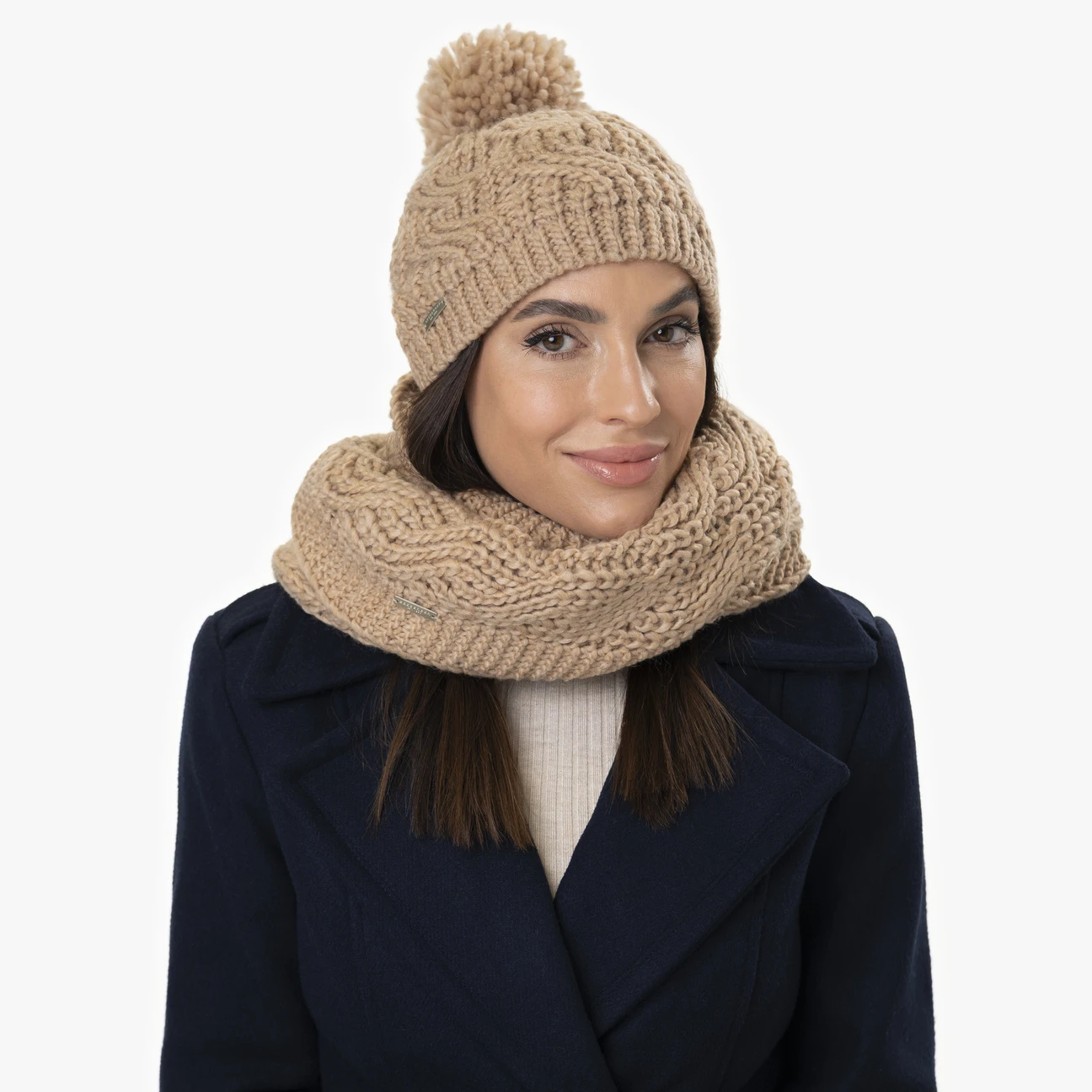 Javina Loopschal By Seeberger 1 Javina Loopschal By Seeberger