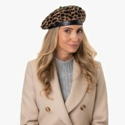 Lionas Damenbaske Mit Leo-Print By Lierys 8 Lionas Damenbaske Mit Leo-Print By Lierys -Bekleidungsgeschäft Lionas Damenbaske mit Leo Print by Lierys.57404 7