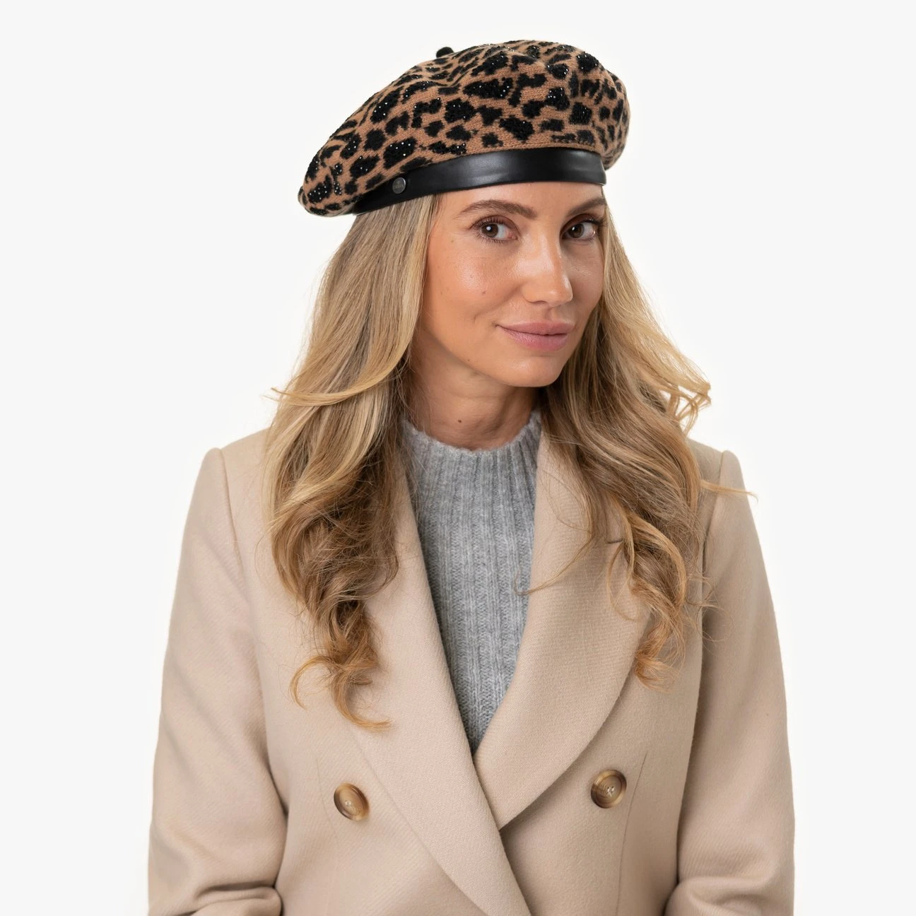 Lionas Damenbaske Mit Leo-Print By Lierys 4 Lionas Damenbaske Mit Leo-Print By Lierys – Bild 4