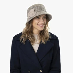 Ramonetta Tweed Glockenhut By Seeberger 10 Ramonetta Tweed Glockenhut By Seeberger -Bekleidungsgeschäft Ramonetta Tweed Glockenhut by Seeberger.63392 7